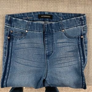 Liverpool jeans with stripe down sides